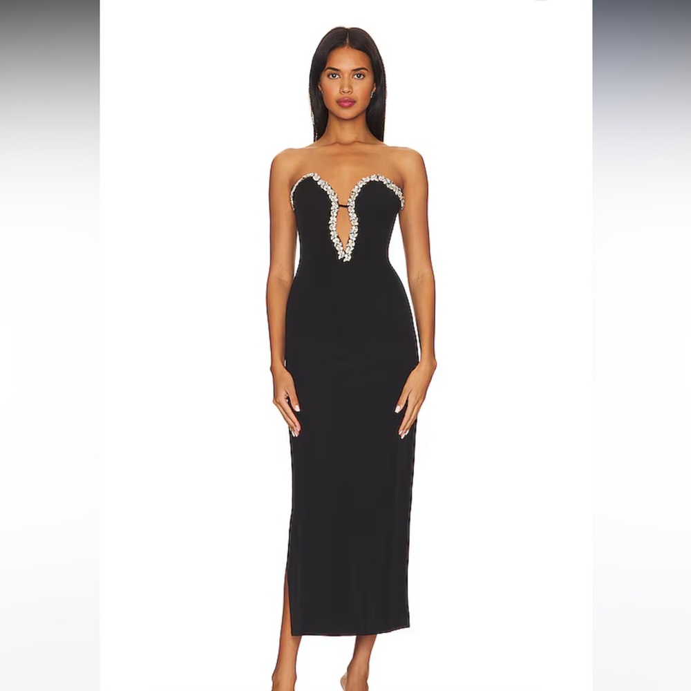 Elegant Black Strapless Dress